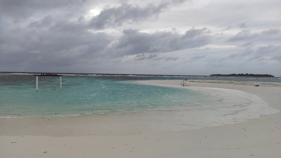ކަރަންޓީން ވުމަކާއި ނުލާ ދަތުރު ކުރެވޭ ރަށްރަށުގެ ލިސްޓުގައި ރ. ހުޅުދުއްފާރު ވެސް ހިމެނިއްޖެ